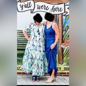 Jade XL Watercolor Maxi with pailette-like detail, lined